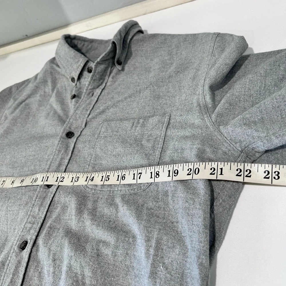 j crew shacked/ Gray Button-Down Shirt